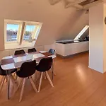 Awesome In With House Sea View Hébergement de vacances *